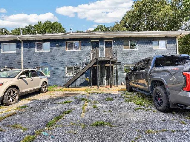 2 Bedroom Apartment for Rent at 609 Allen Dr #A6, Riverdale, GA 30274