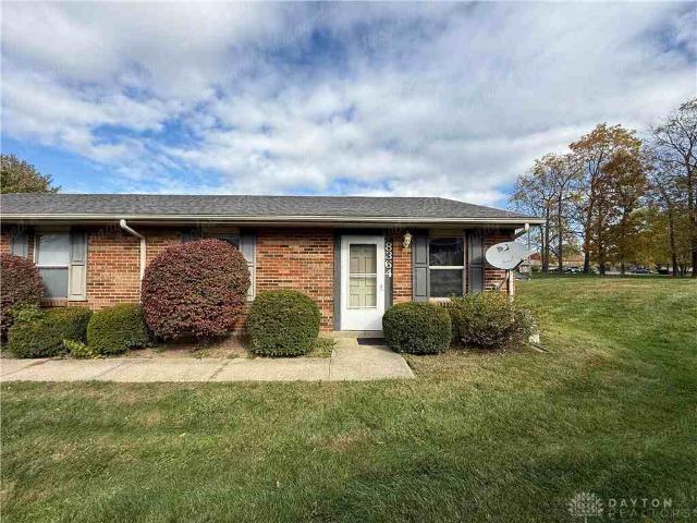 2 Bedroom Apartment for Rent at 8364 Woodgrove Ct, Dayton, OH 45458