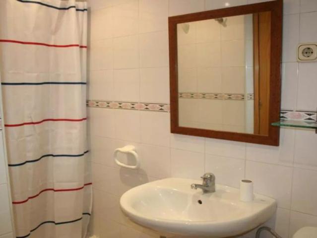 2 bedroom apartment for rent in Murcia, suitable for any gender