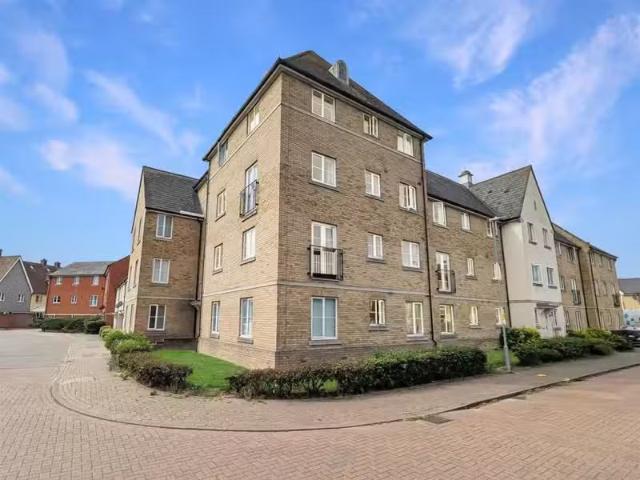 2 bedroom apartment for rent in Mortimer Gardens, Colchester.
