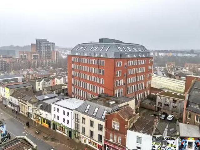2 bedroom apartment for rent in Norfolk Place, Bristol, BS3