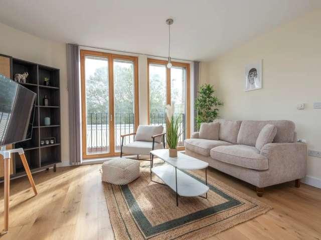 2 bedroom apartment for rent in Norland, London