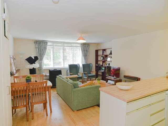 2 bedroom apartment for rent in Norland, London