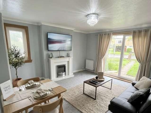 2 bedroom apartment for rent in Orchard Brae, Edinburgh