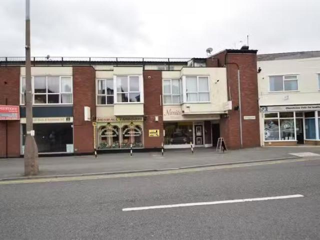 2 bedroom apartment for rent in Orchard House, Heswall, CH60