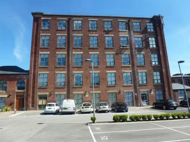 2 bedroom apartment for rent in Atlas Mill, Bentinck Street, B.