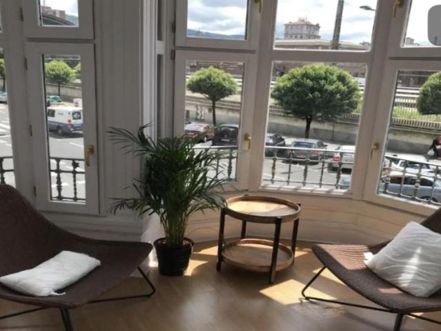 2 bedroom apartment for rent in Abando, Bilbao, bills included