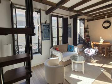 2 bedroom apartment for rent in Albaycín, Granada, exterior and professionals allowed