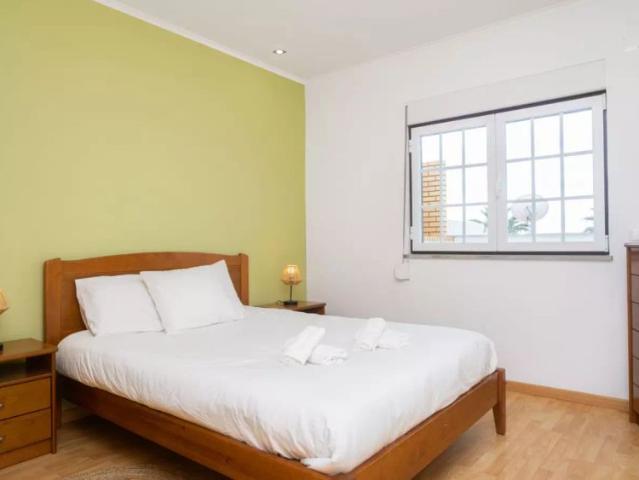 2 bedroom apartment for rent in Albufeira, bills included