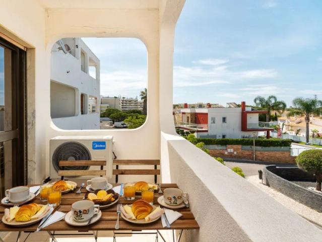2 bedroom apartment for rent in Albufeira, no pets allowed