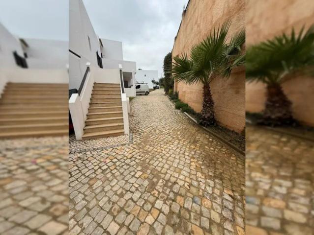 2 bedroom apartment for rent in Albufeira, perfect for professionals and students