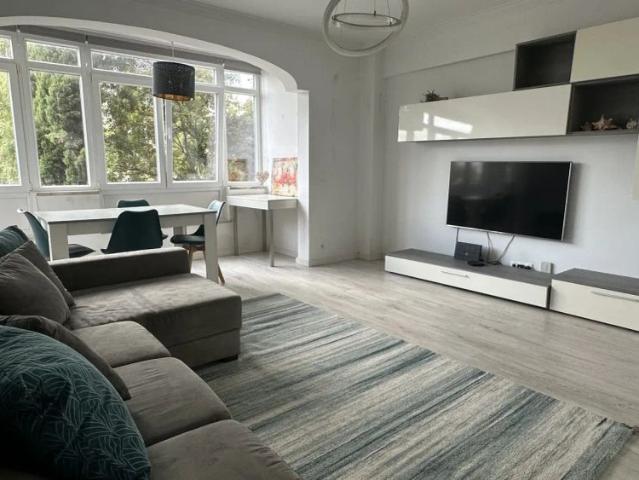 2 bedroom apartment for rent in Almada, Lisbon