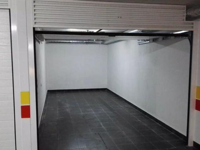 2 bedroom apartment for rent in Amadora