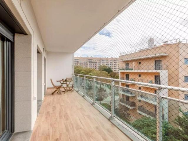 2 bedroom apartment for rent in Amadora, Lisbon