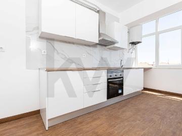 2 Bedroom Apartment for Rent in Amora | Prime Location | 5 Minutes from Fertagus Train Station