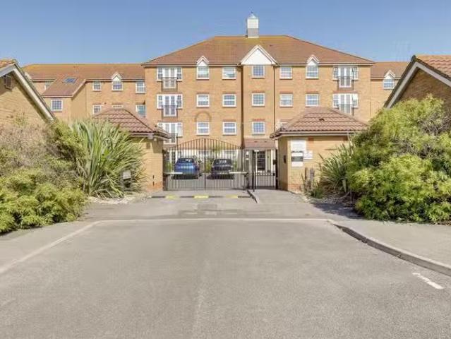 2 bedroom apartment for rent in Anchor Close, Shoreham By Sea.
