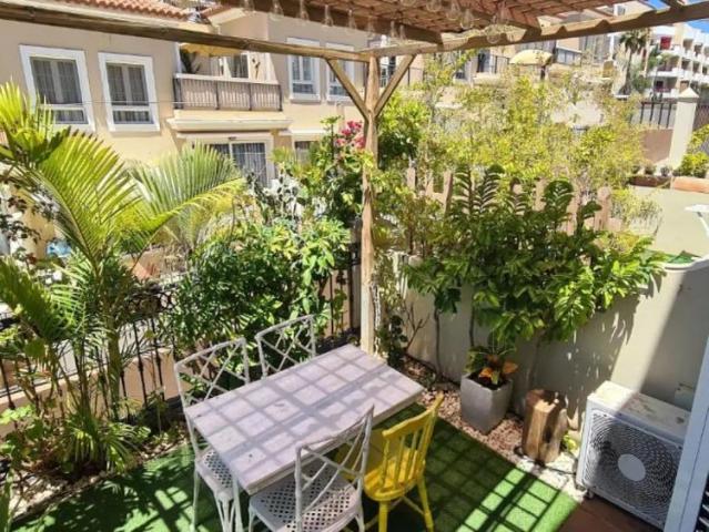 2 bedroom apartment for rent in Arona, couples allowed