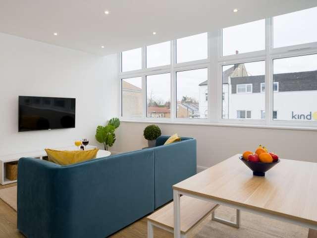 2 bedroom apartment for rent in Bushwood, London