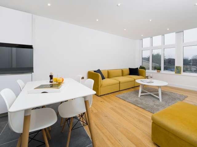 2 bedroom apartment for rent in Bushwood, London