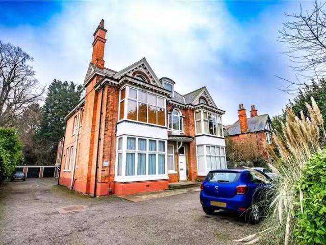 2 bedroom apartment for rent in Bargate, Grimsby, NE Lincolnsh.