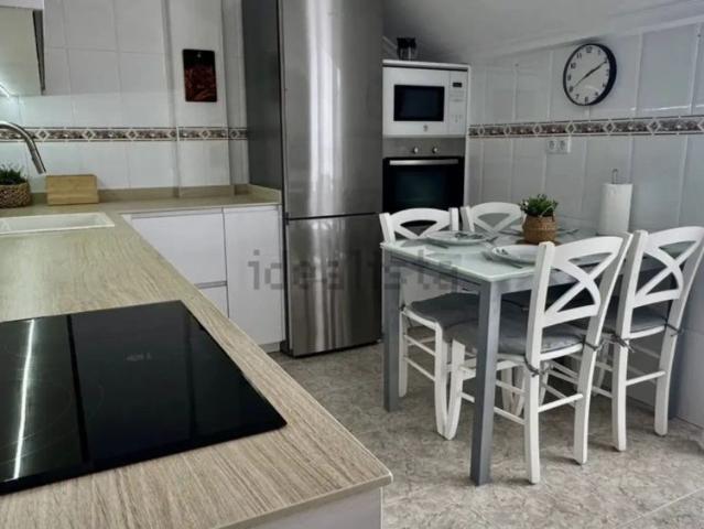 2 bedroom apartment for rent in Barrio la Iglesia de San Mamés, bills included