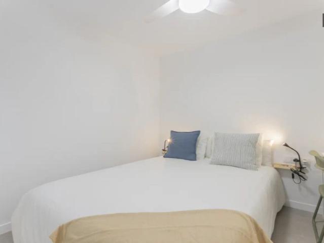 2 bedroom apartment for rent in Benicalap
