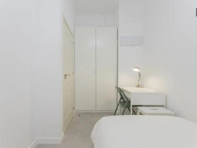 2 bedroom apartment for rent in Benicalap, Valencia
