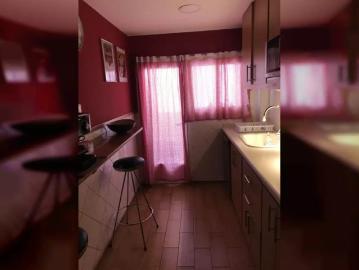 2 bedroom apartment for rent in Benicalap with bills included