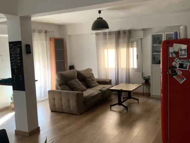 2 bedroom apartment for rent in Benimámet