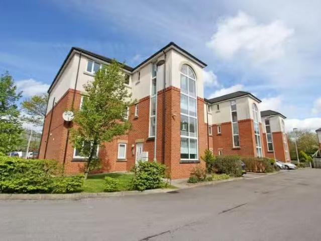 2 bedroom apartment for rent in Bridgeman Street, The Trinity.