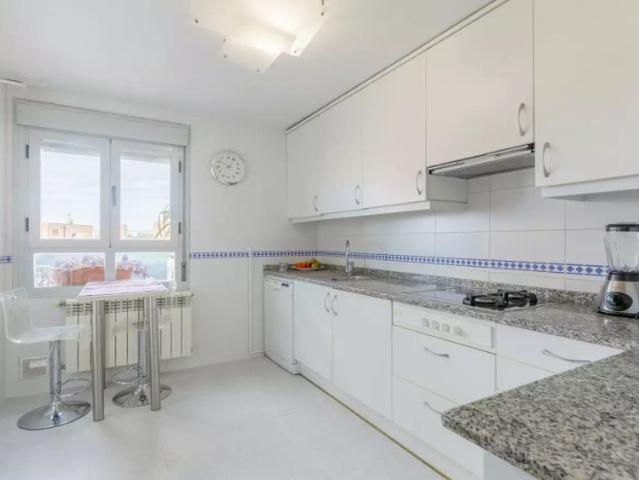 2 bedroom apartment for rent in Canillejas, Madrid