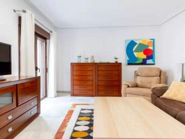2 bedroom apartment for rent in Centro