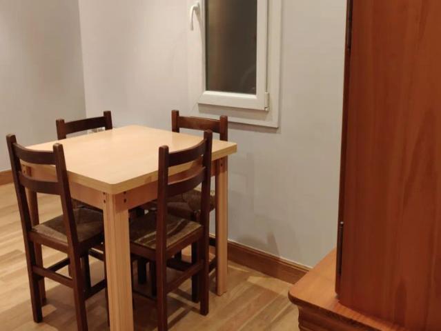 2 bedroom apartment for rent in Centro with all bills included