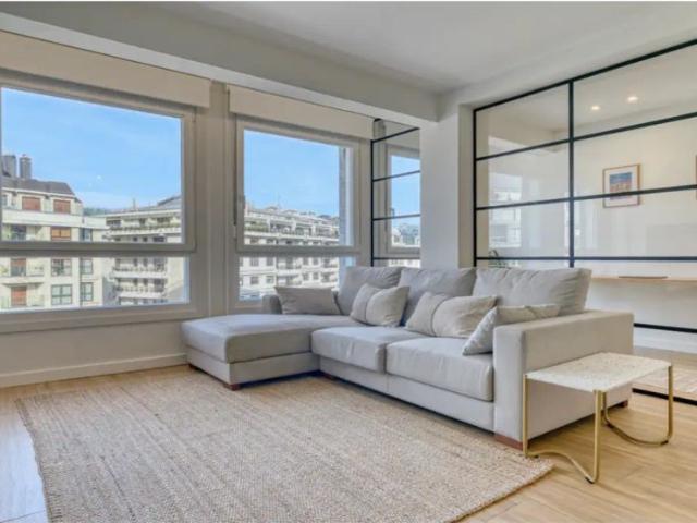 2 bedroom apartment for rent in Centro, bills included