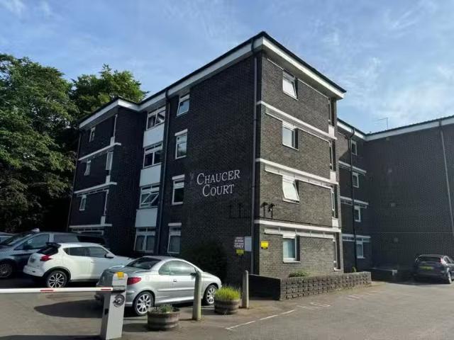 2 bedroom apartment for rent in Chaucer Court, Canterbury, CT1