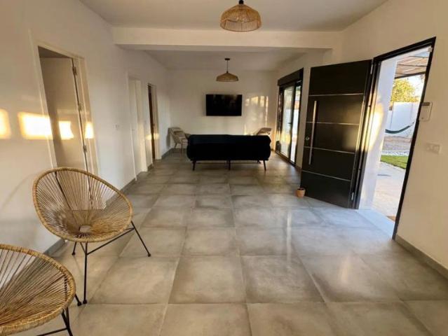 2 bedroom apartment for rent in Chipiona, pets allowed