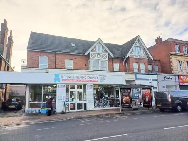 2 bedroom apartment for rent in Christchurch Road, Bournemouth.