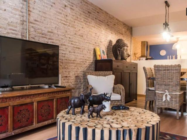 2 bedroom apartment for rent in Ciutat Vella