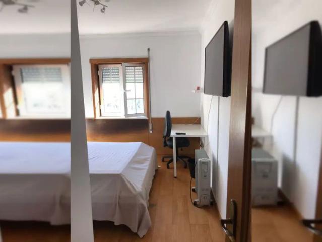 2 bedroom apartment for rent in Coimbra, couples allowed