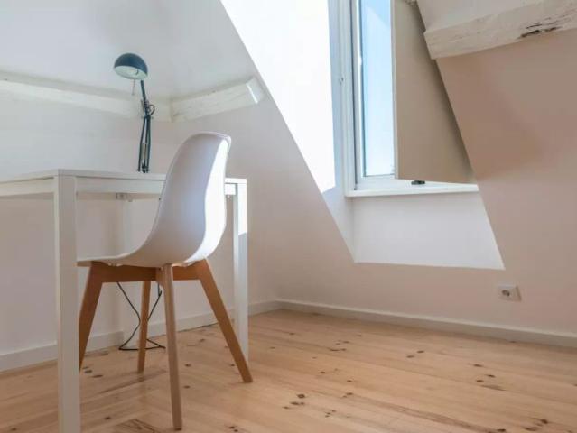 2 bedroom apartment for rent in Coimbra, no pets or smoking allowed