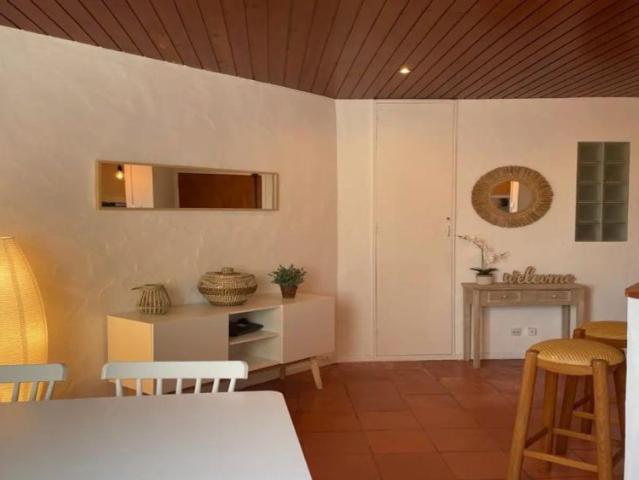 2 bedroom apartment for rent in Colares