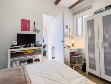 2 bedroom apartment for rent in Collblanc, bills included