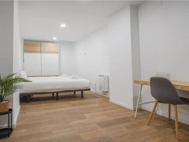 2 bedroom apartment for rent in Concepción, bills included