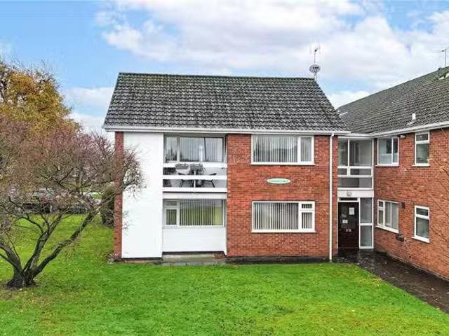 2 bedroom apartment for rent in Coniston Way, Nuneaton, Warwic.