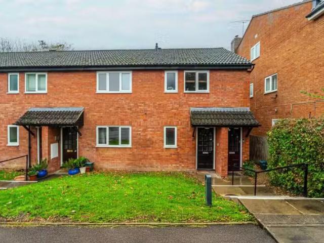 2 bedroom apartment for rent in Copper Beeches, Milton Road, H.