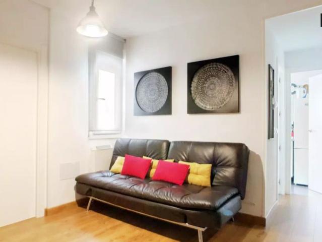 2 bedroom apartment for rent in Cortes
