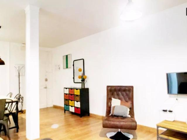 2 bedroom apartment for rent in Cortes