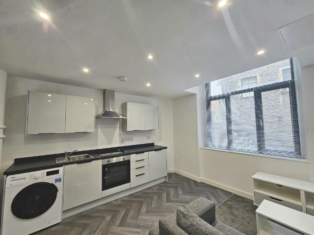 2 bedroom apartment for rent in Duke Street, Bradford, BD1