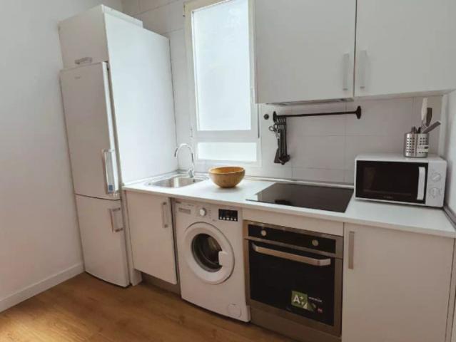 2 bedroom apartment for rent in Delicias