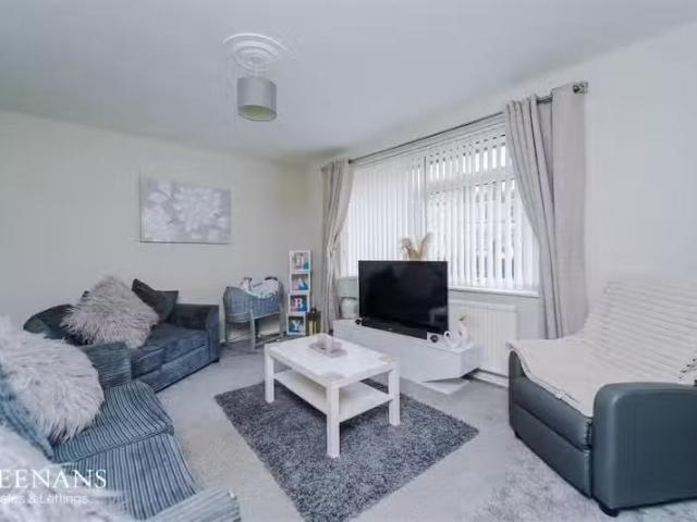 2 bedroom apartment for rent in Delph Road, Great Harwood, Bla.